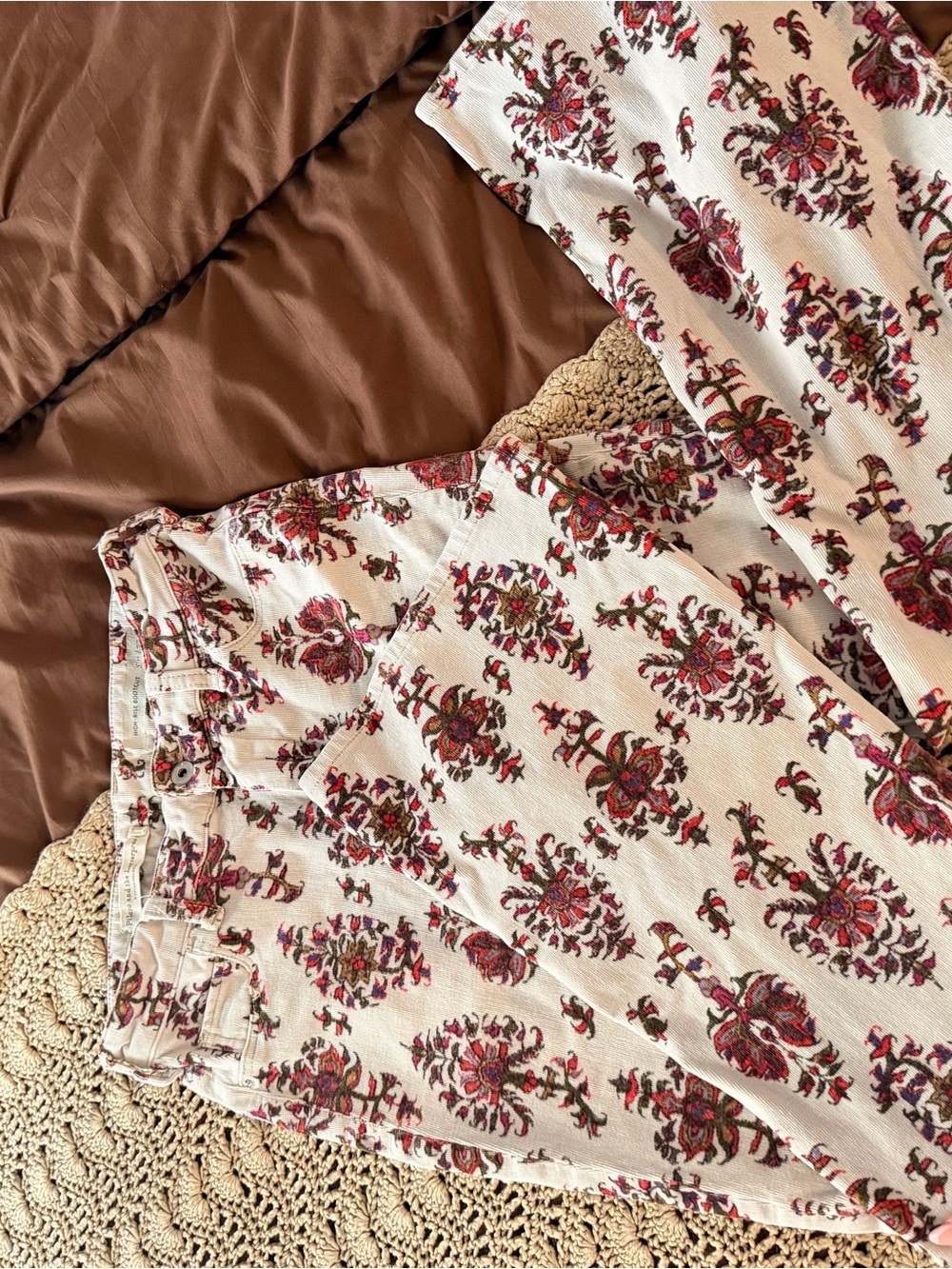 Anthropologie high rise pilcro corduroy pants - Picture 3 of 4